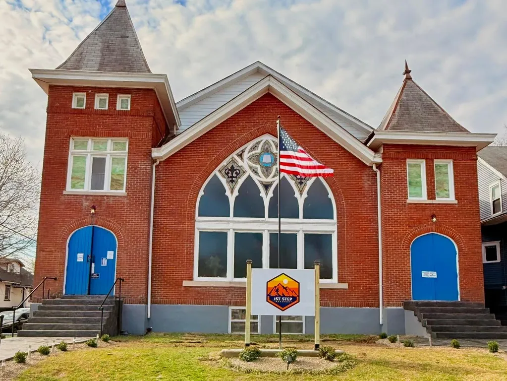 1st Step Recovery Center - West Broadway facility