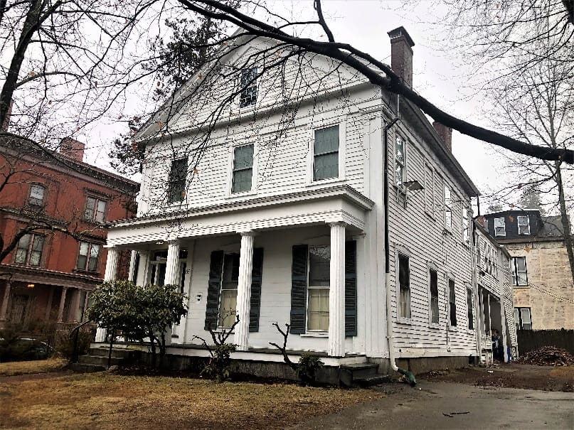 Miracles of Dignity - Elm Women's Sober House facility