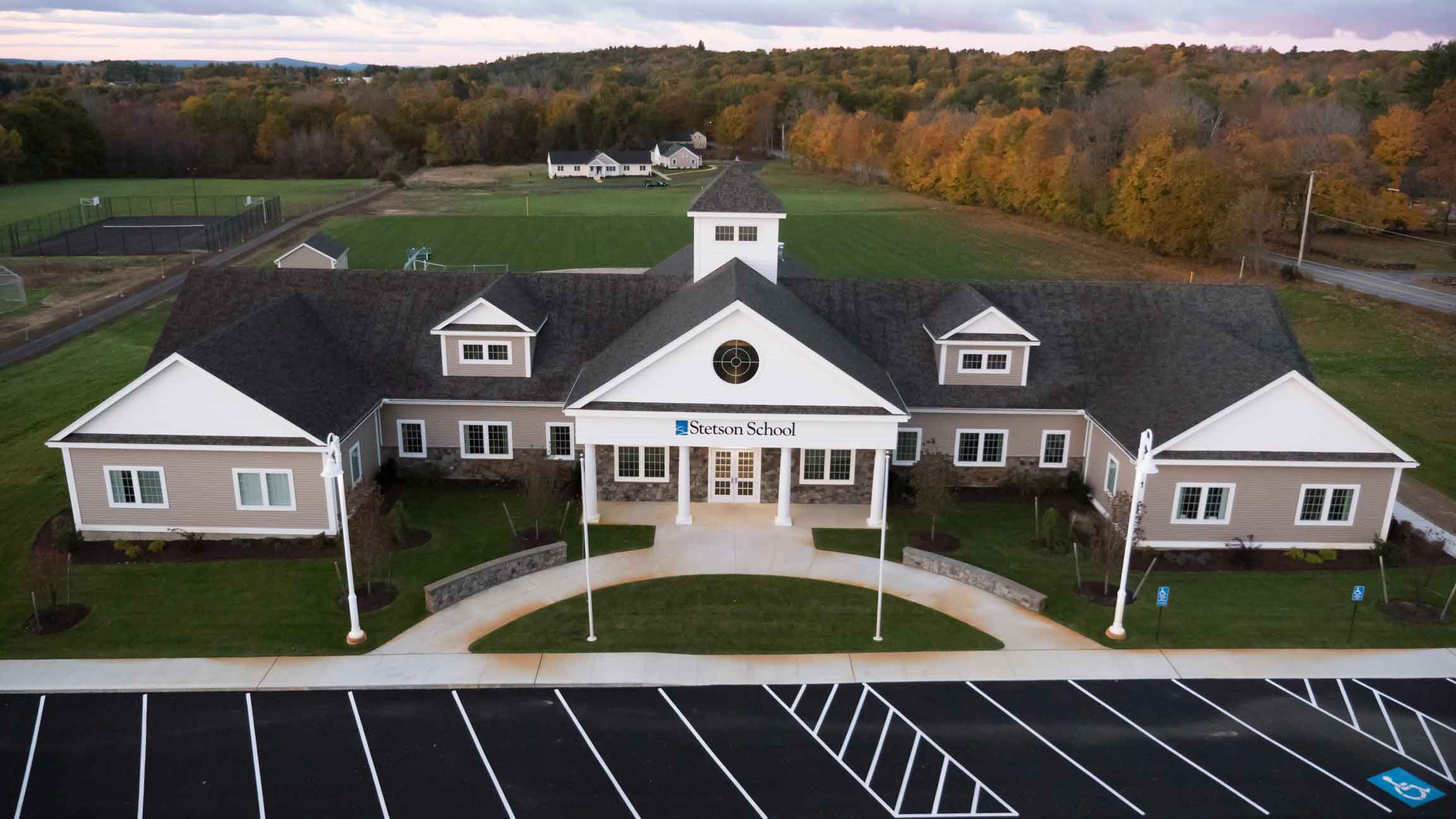 Stetson School at Seven Hills facility photo 4