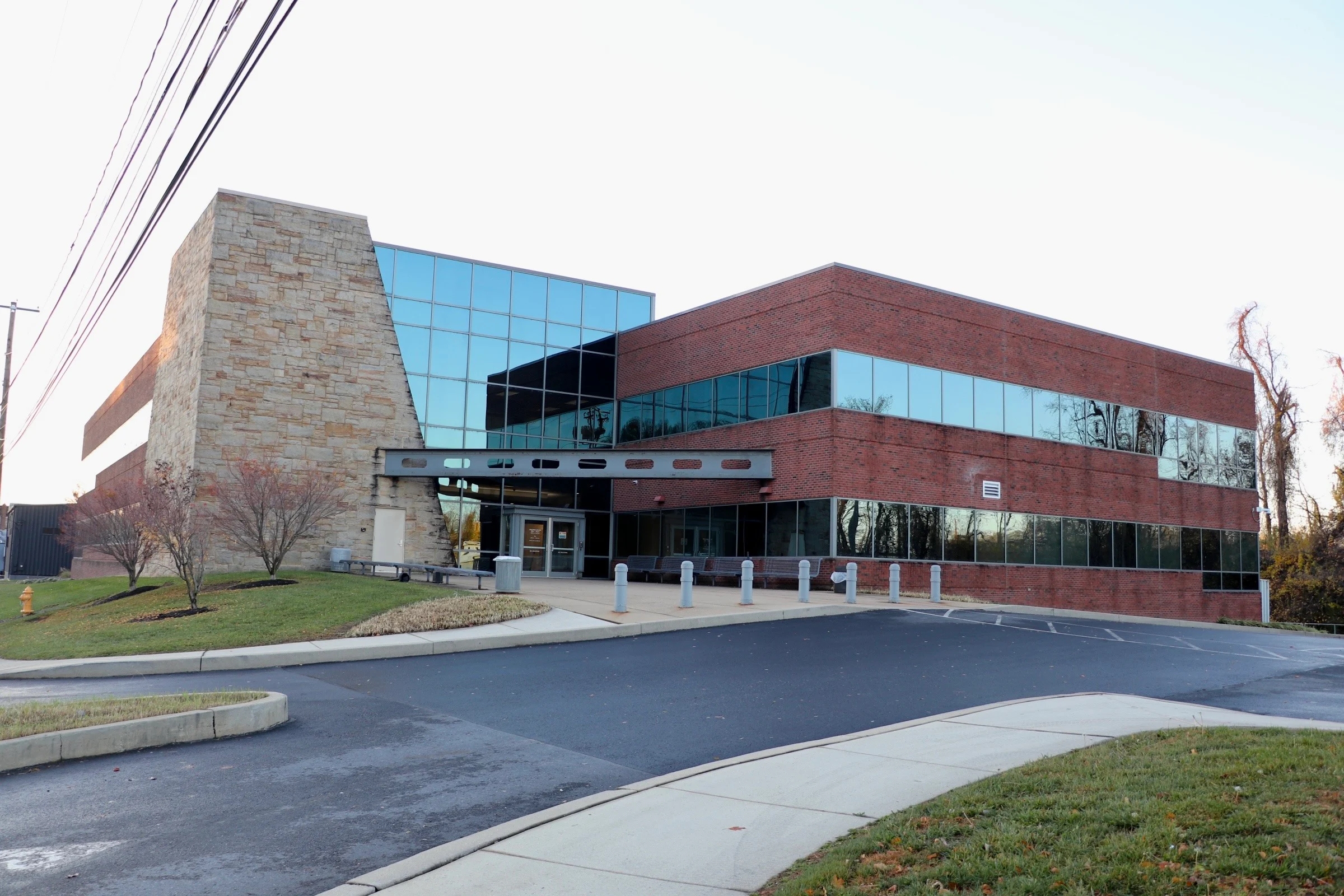 Connections Emergency Behavioral Health Crisis Walk-in Center facility