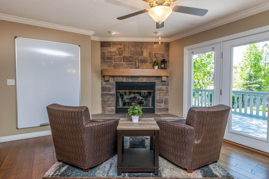 Sober Living Properties Willowcreek House facility photo 2