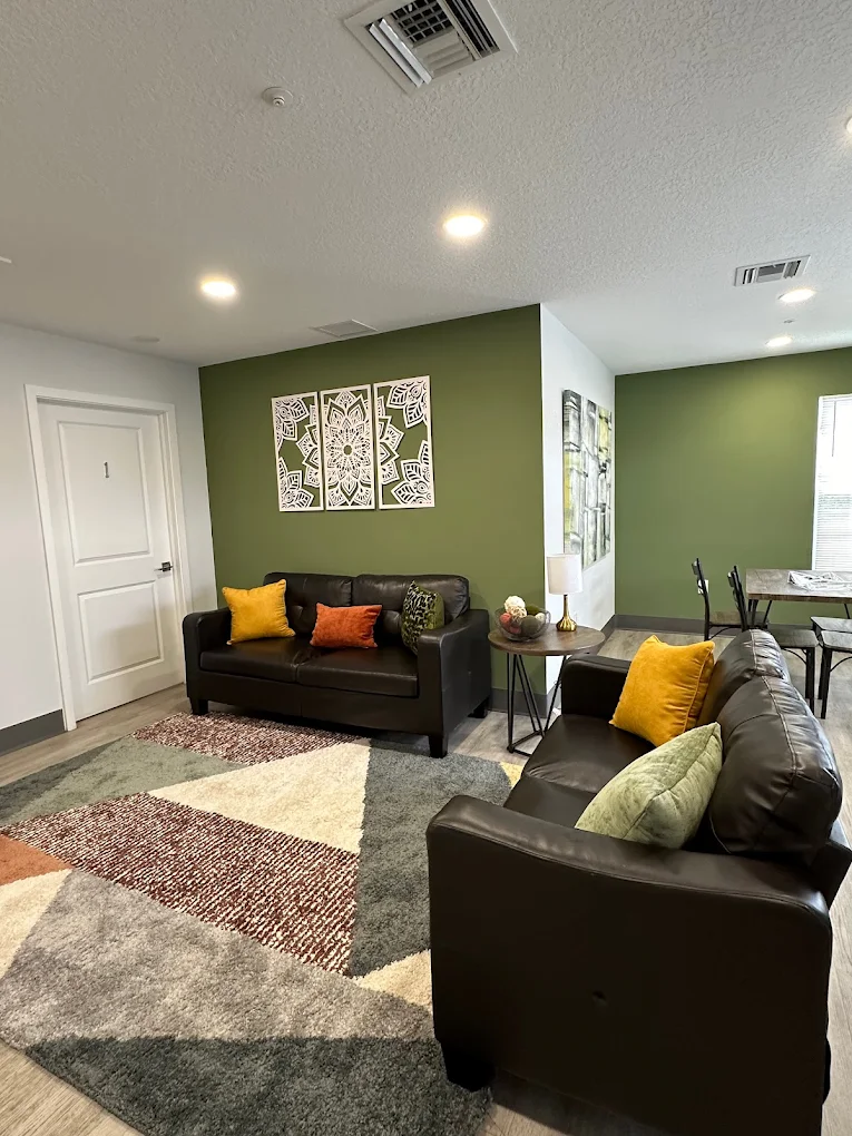 Diamond Behavioral Health Palm Beach Gardens facility photo 5