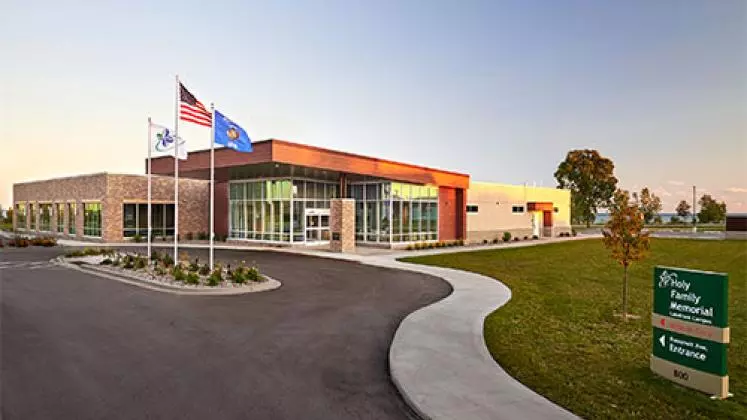 Froedtert Holy Family Memorial Lakefront facility