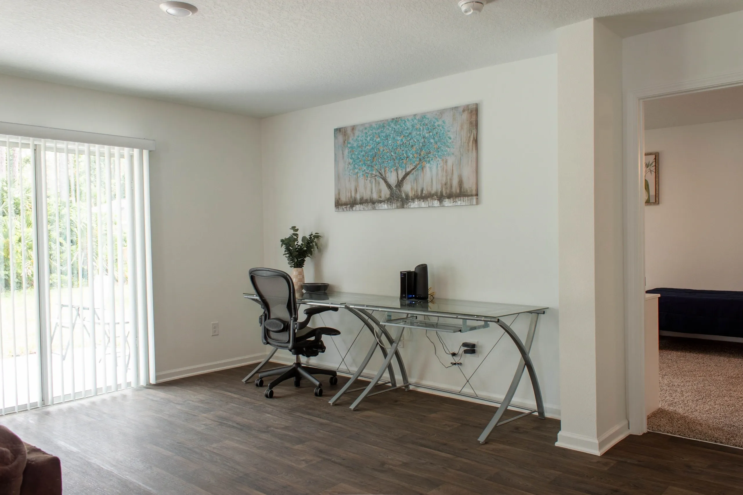 Zen House Transitional Living facility photo 2