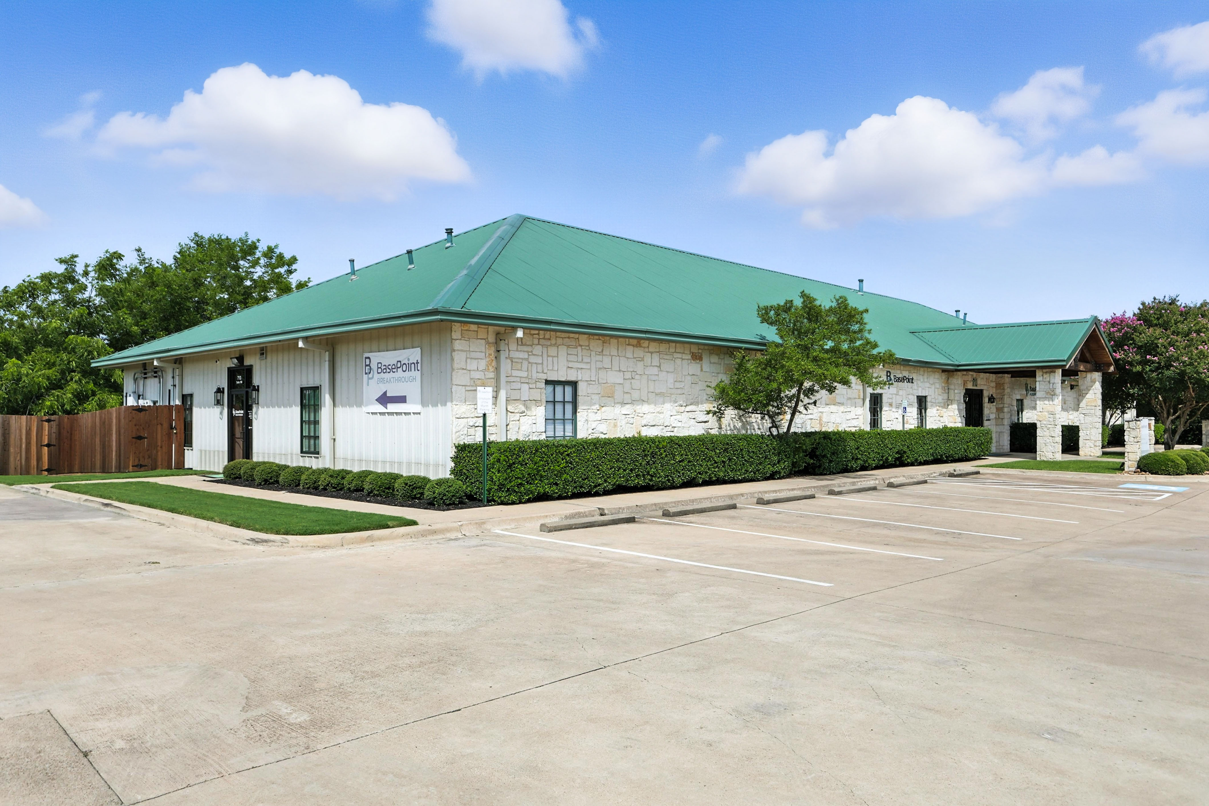 BasePoint BreakThrough Forney facility photo 4