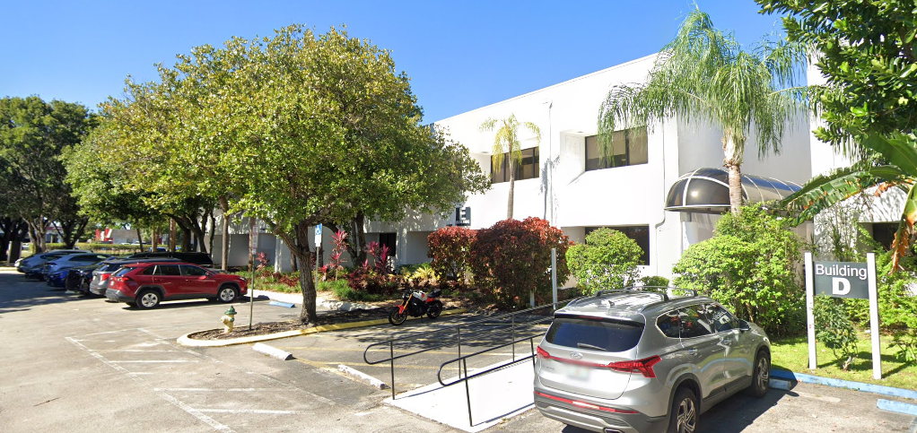 The Care Clinic Ft Lauderdale Office facility photo 3