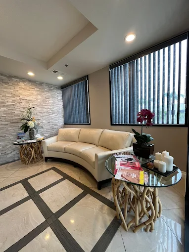 Akua Mind Body - Mental Health & Addiction Treatment Newport Beach facility photo 4
