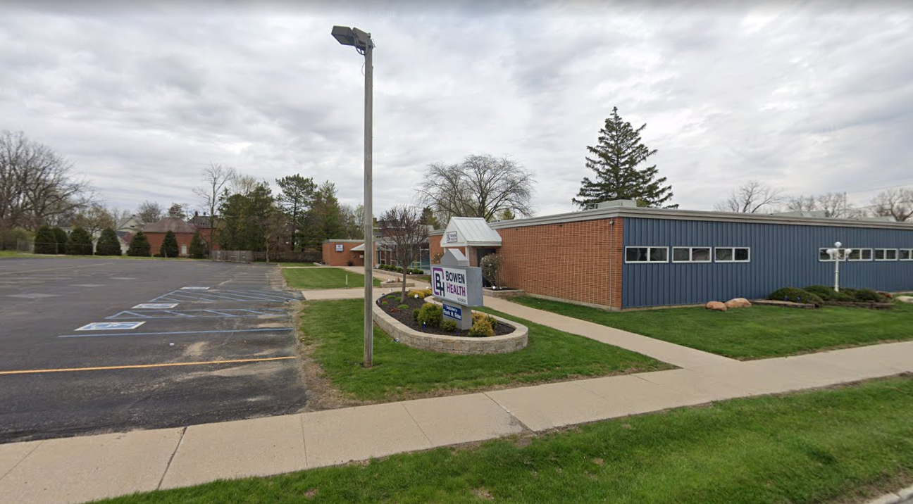 Bowen Health - Wabash facility photo 3
