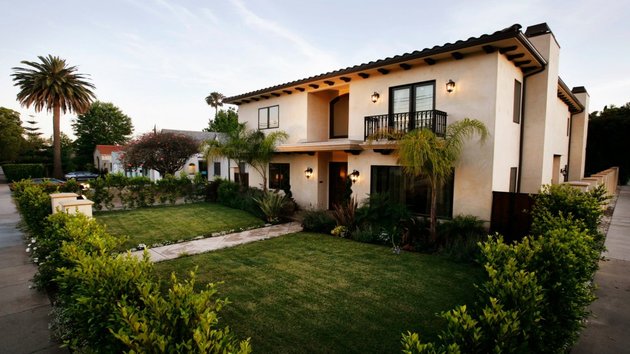 Casa Palmera Los Angeles facility