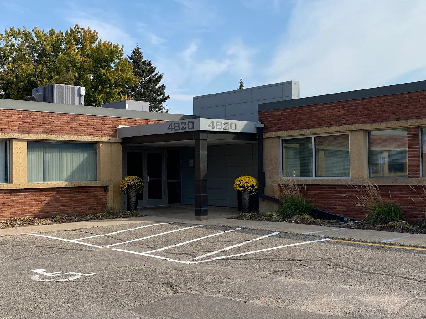 Sagent Edina South facility photo 2
