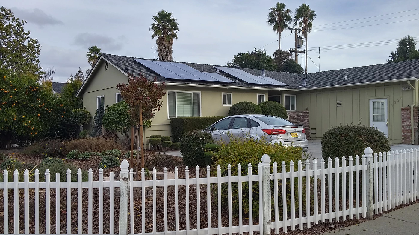 Second Chance - Redcliff SLE House facility