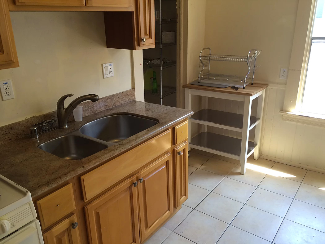 Second Chance - 4th St. SLE House facility photo 2