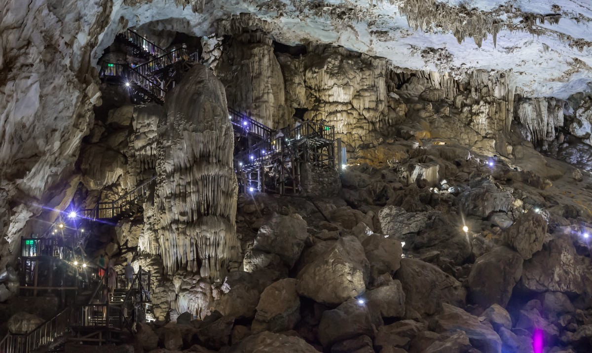 Paradise cave is one of the must-see grottos in Phong Nha