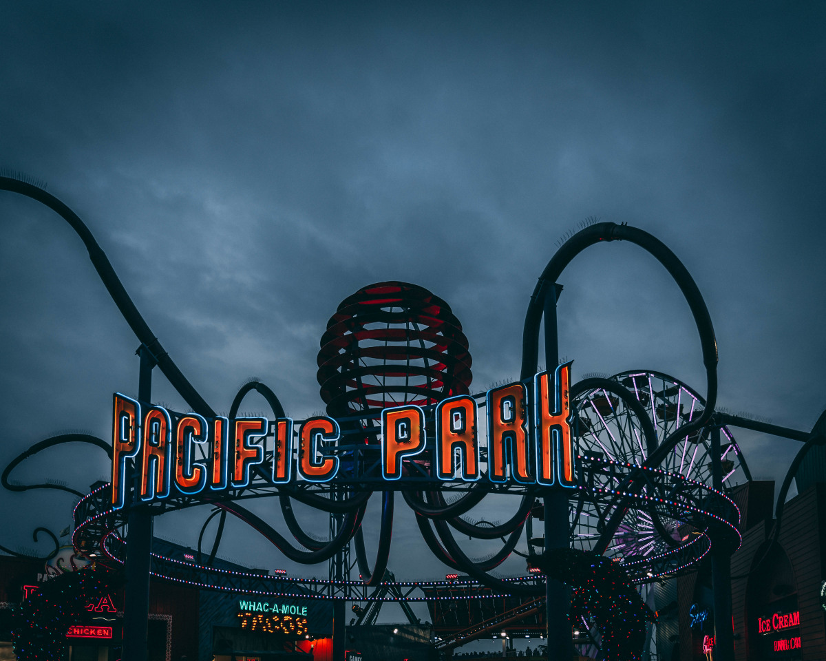 The coolest yet weirdest rollercoaster that I have been on.