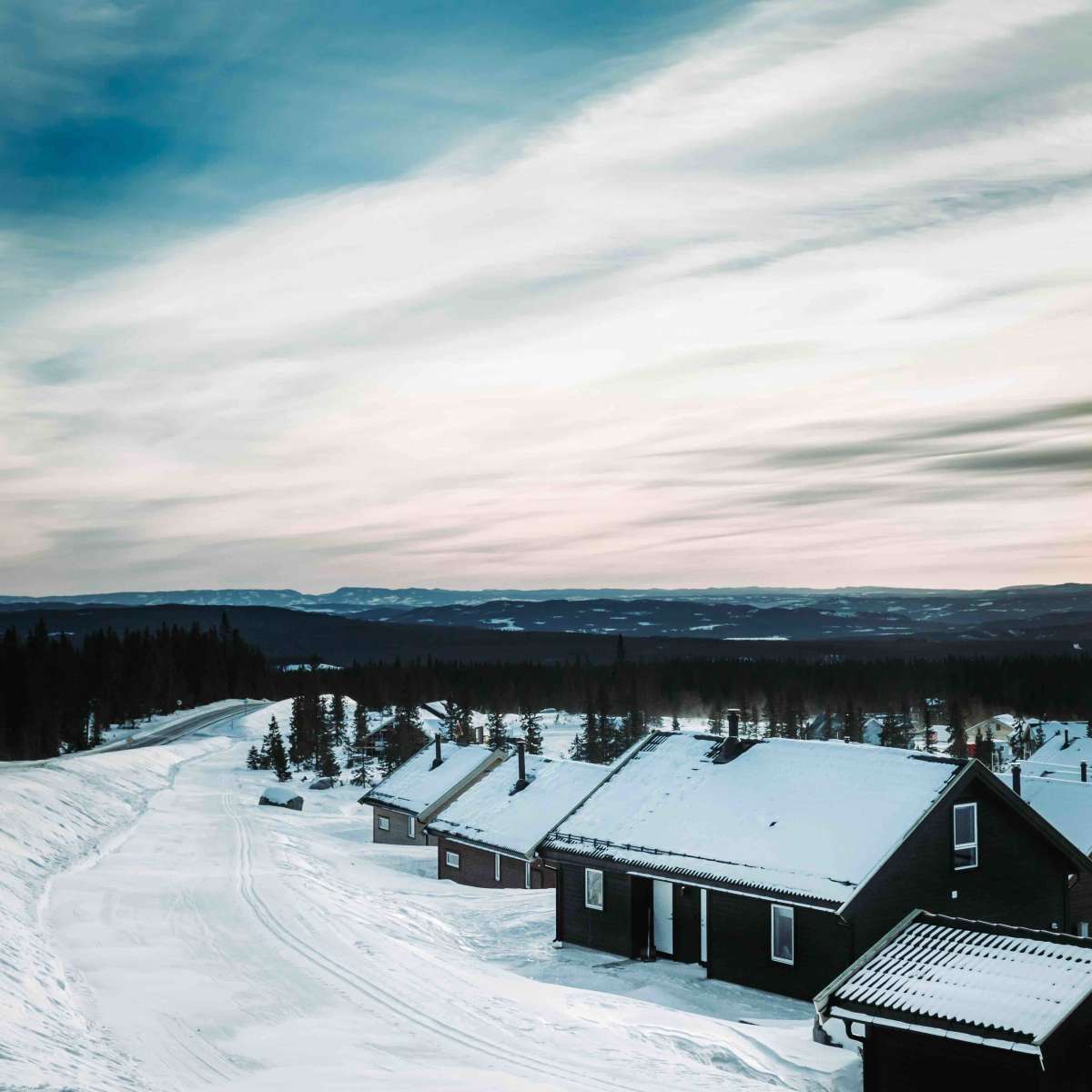 The Beautiful Town of Sjusjøen