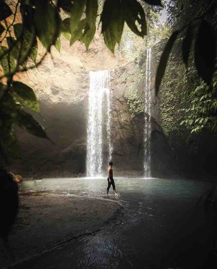 Tibumana waterfall