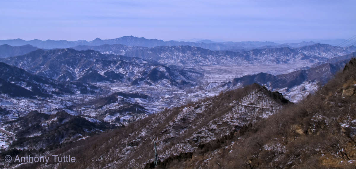 The view over the valley and Lingshan mountain range