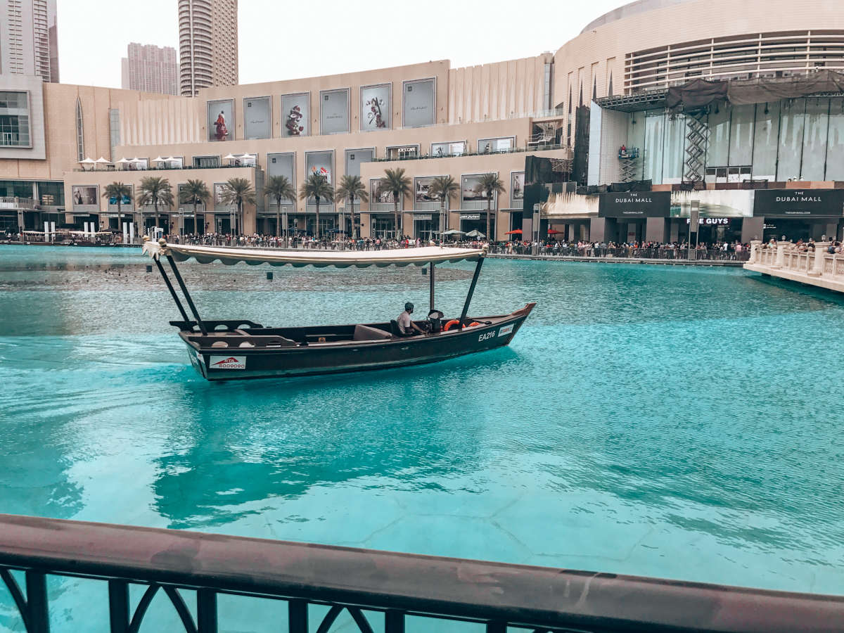 The Duba Mall lining the Burj Lake