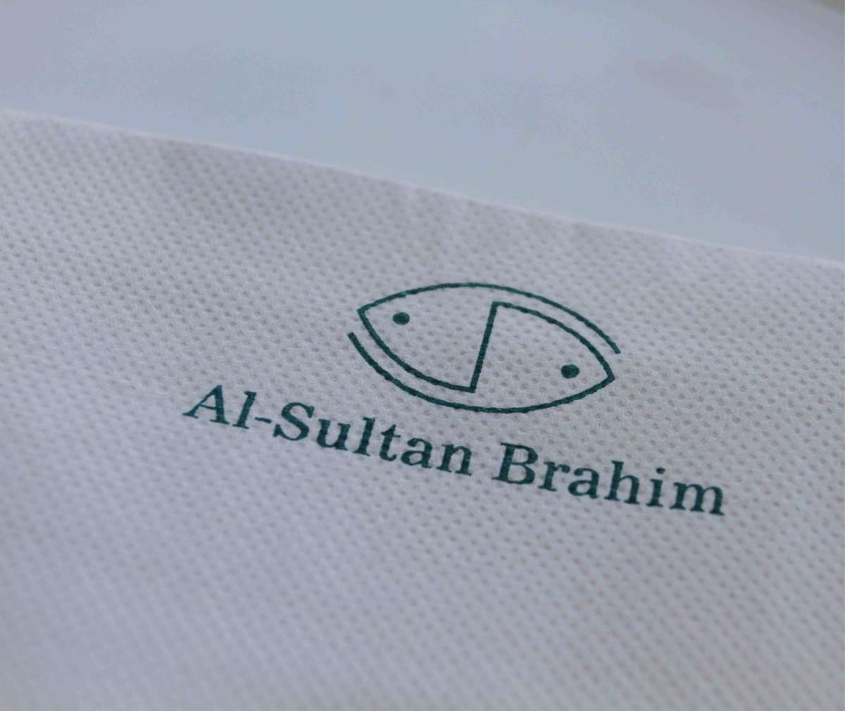 nice clean logo