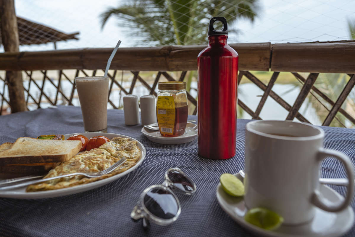 Breakfast at Mandream beach cafe