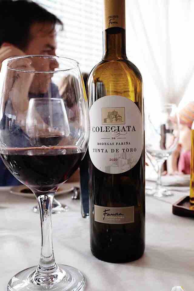 Cafe Laurent , perfect stop for lunch and dinner .Great for families . 