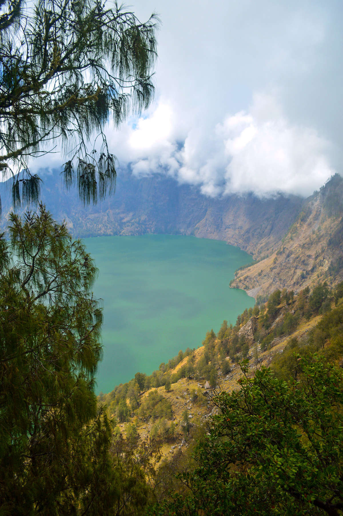 A view from the rim to the lake Segara Anak