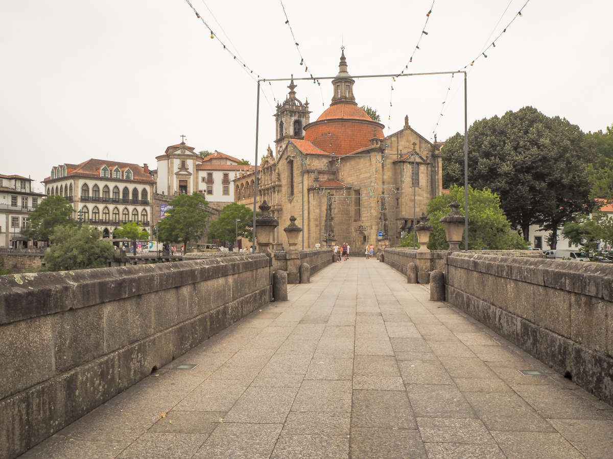 The Saint Gonçalo bridge, in Amarante (Portugal). 