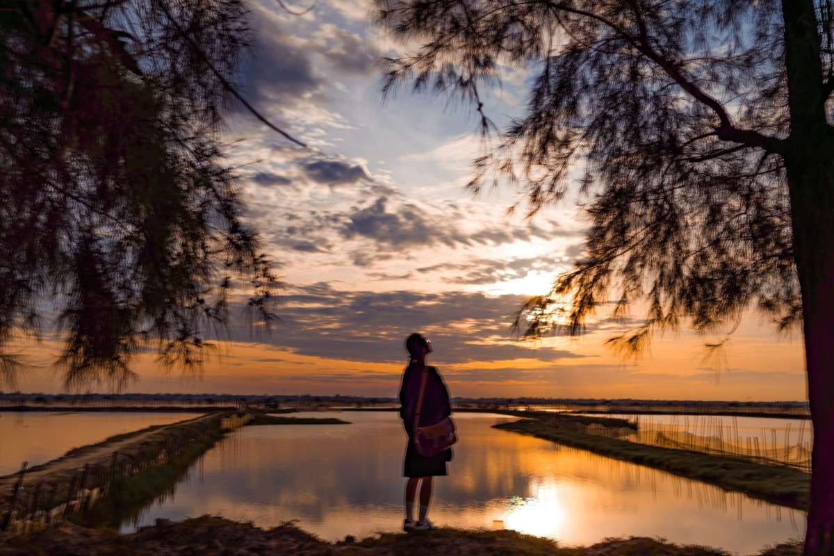 Sunrise at Chuon Lagoon