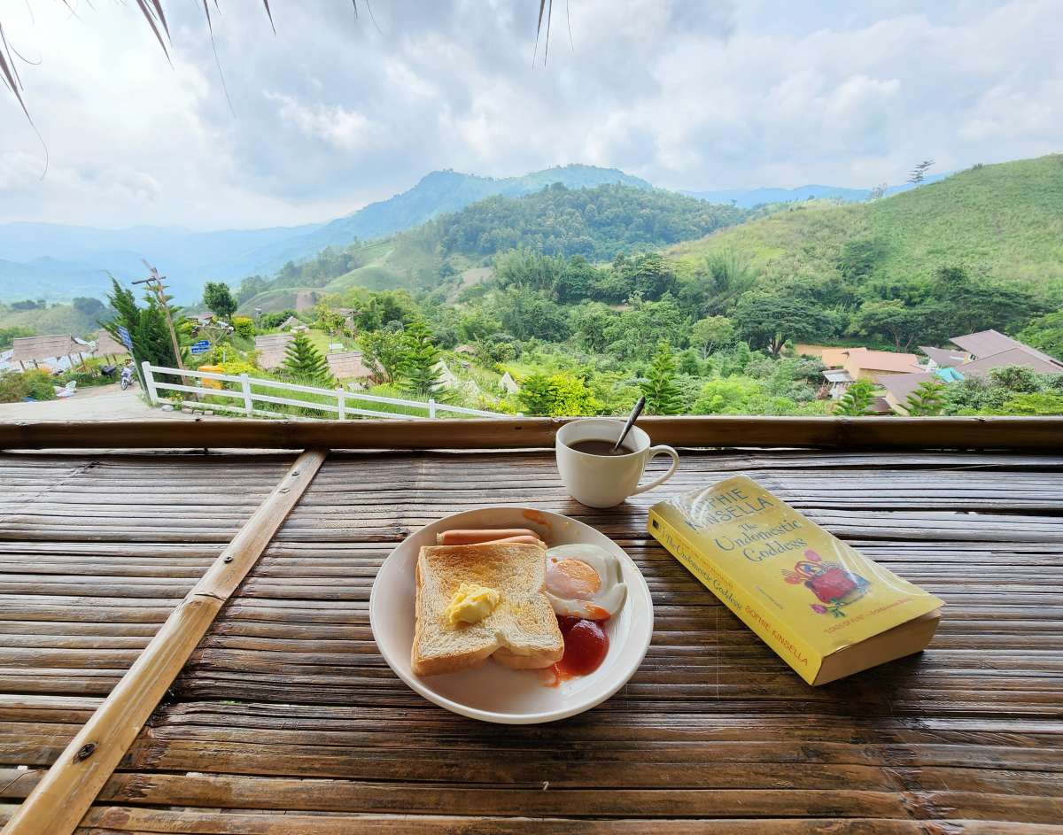 Mango Valley Campground \x27s Breakfast