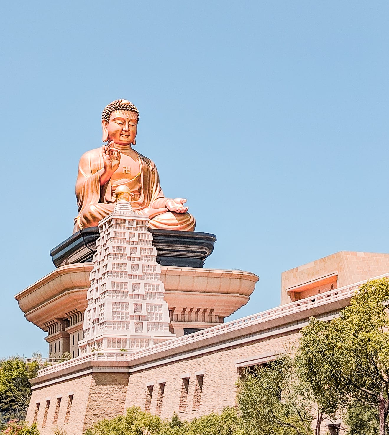 Buddha statue 塼仏(Senbutsu)　せん仏　せんぶつ　① 三尊像塼仏 文化遺産オンライン