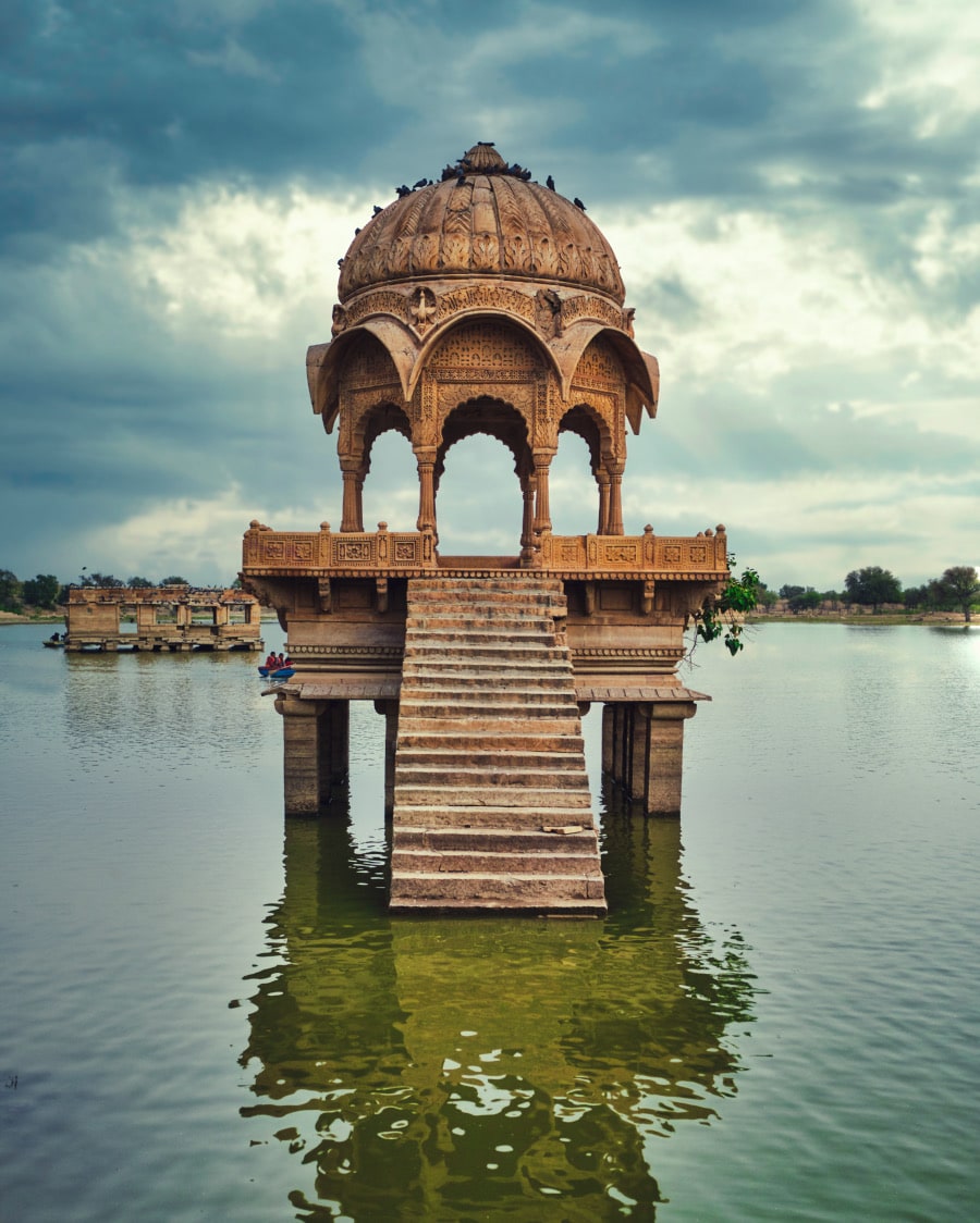 Gadisar Lake