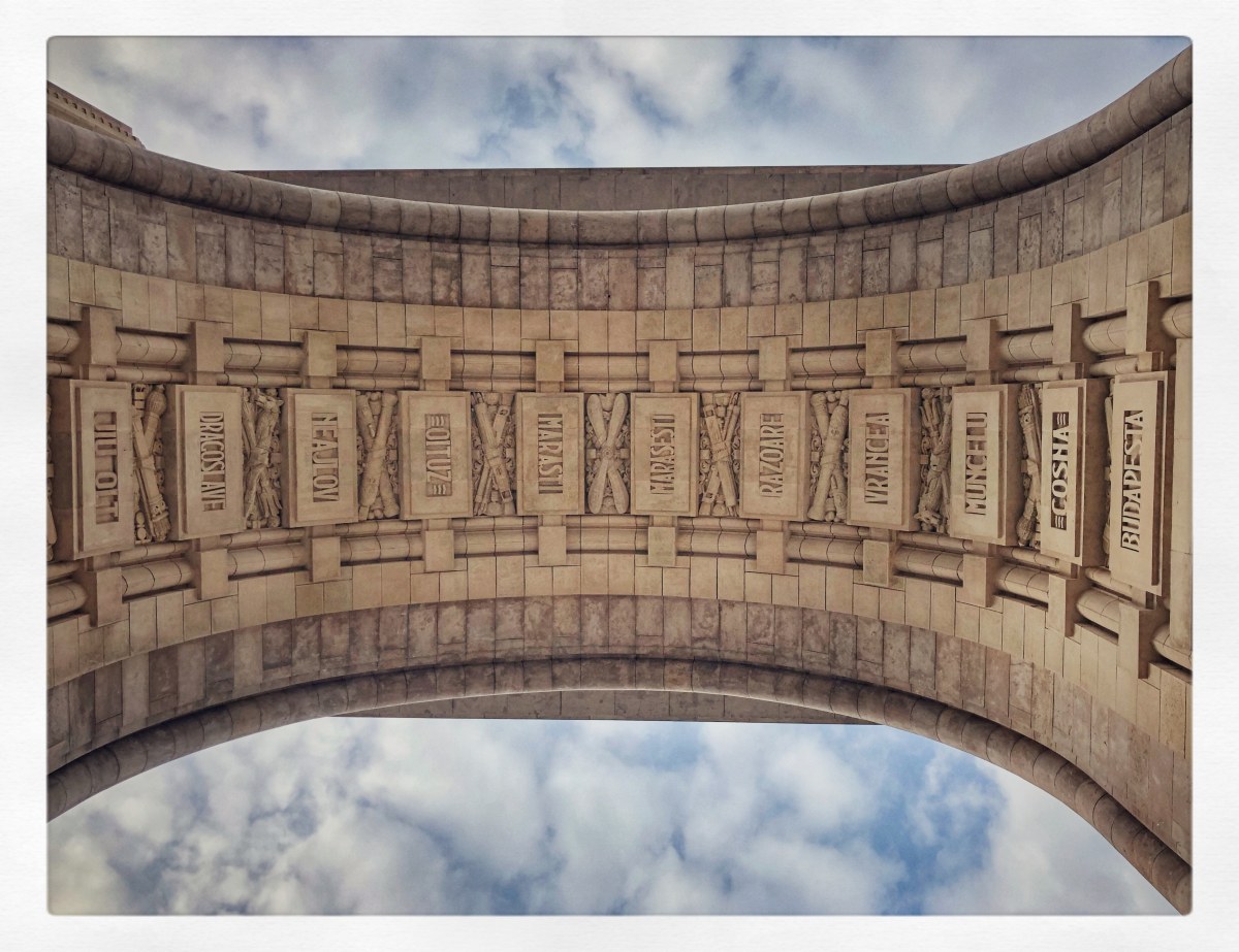 Triumph arch