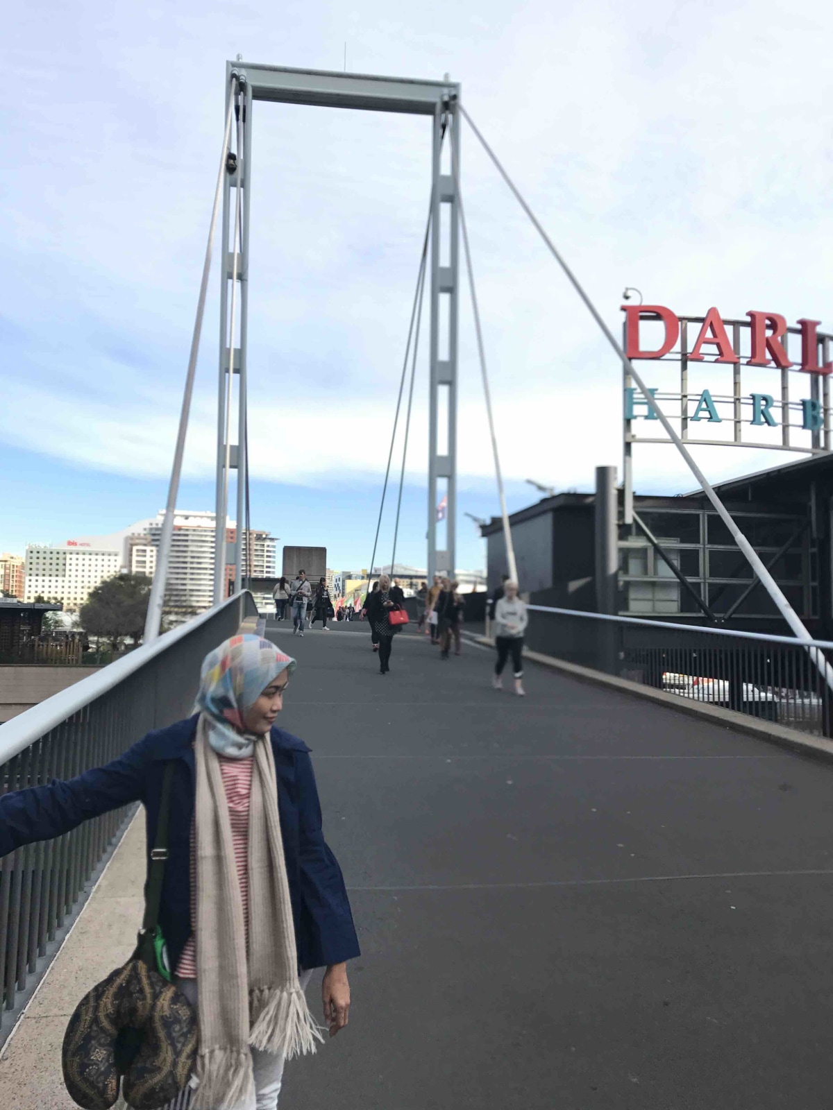 Our first stop, while we can’t do check in at the motel, so we are strolling around the city... HerE we are, at the darling harbour...