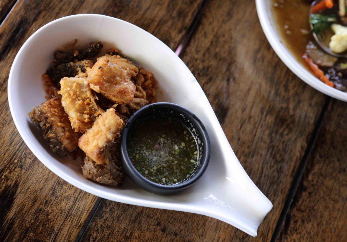 Crispy Fried White Snapper with Fresh Coriander Sauce