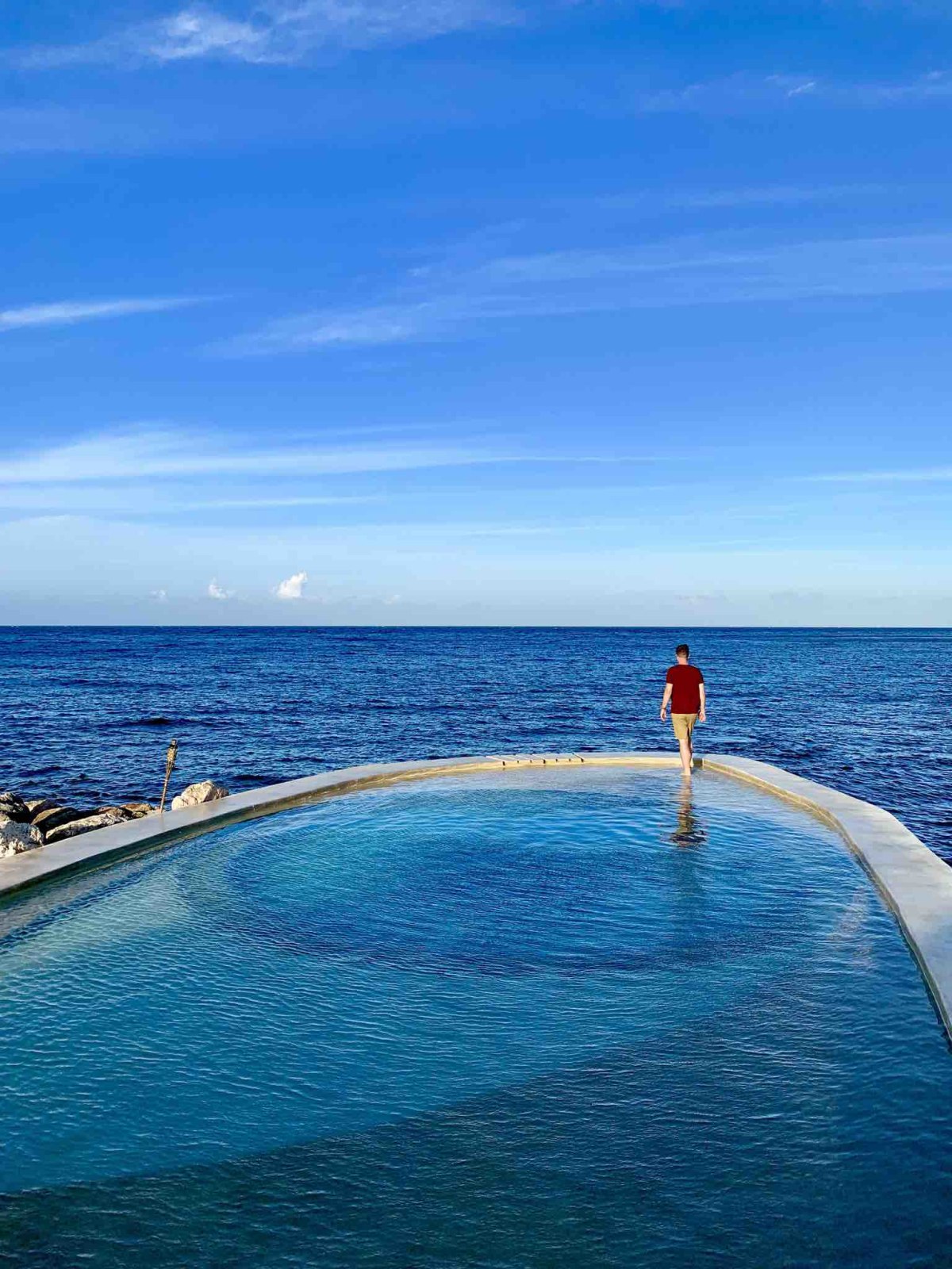goldeneye pool