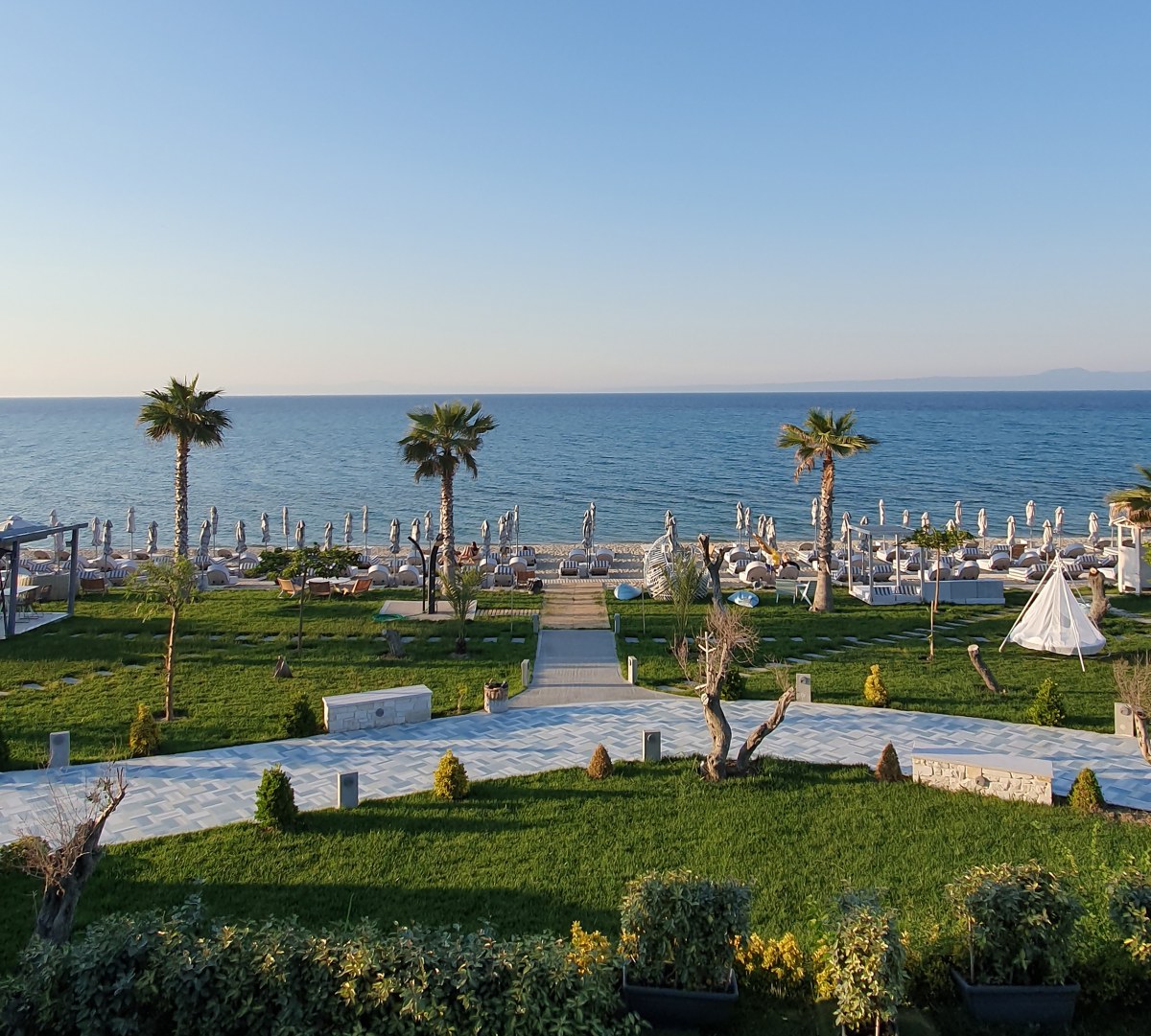 Beach, Blue Carpet Suites