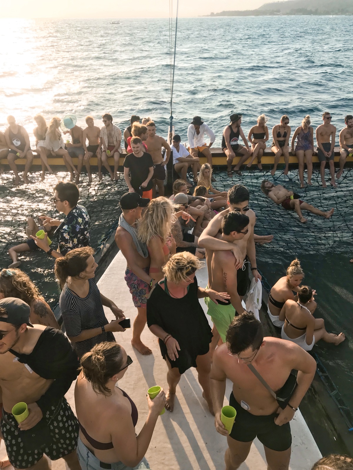 boat party in Gili T