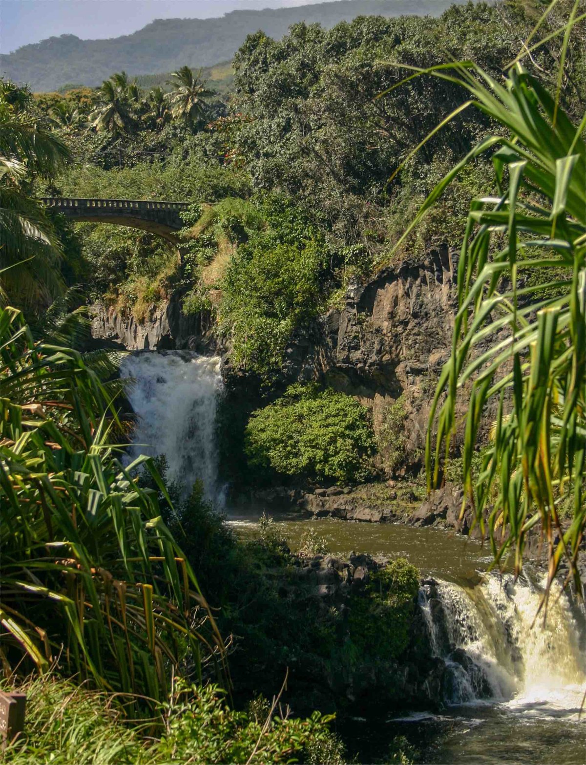 Palikea Falls