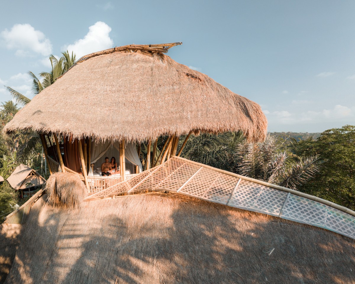 The Master Bedroom High Above the Trees!