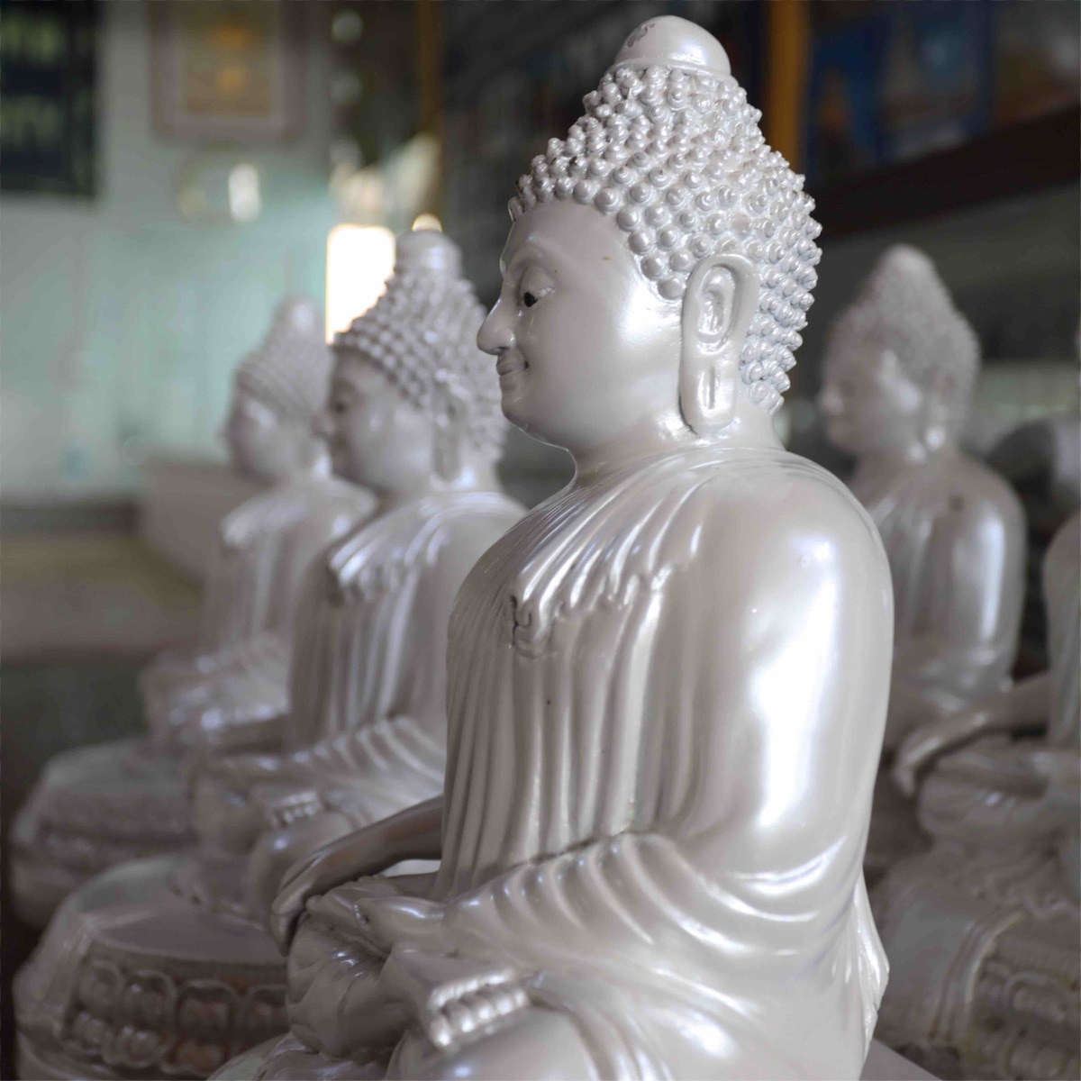 Small Big Buddha Statues for Sale