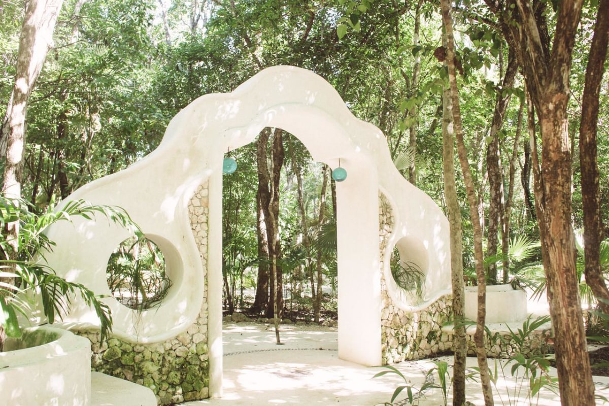 Entrance to solitude