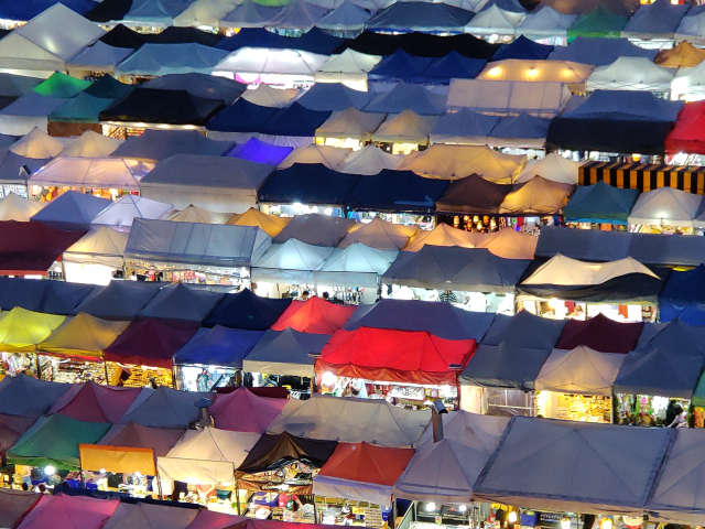 Ratchada Night Train Market, Bangkok