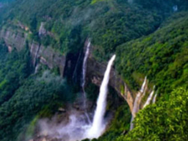 Start an Incredible Journey with Our Signature North East Tour Package