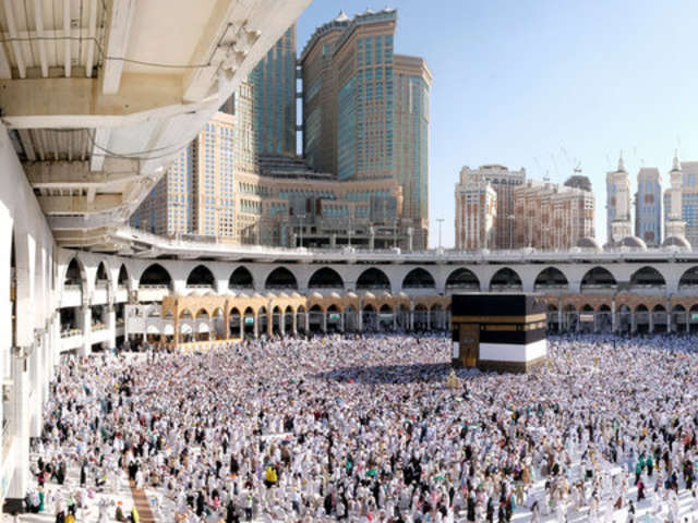 Planning Umrah from London: How to Build a Practical Pilgrimage Journey