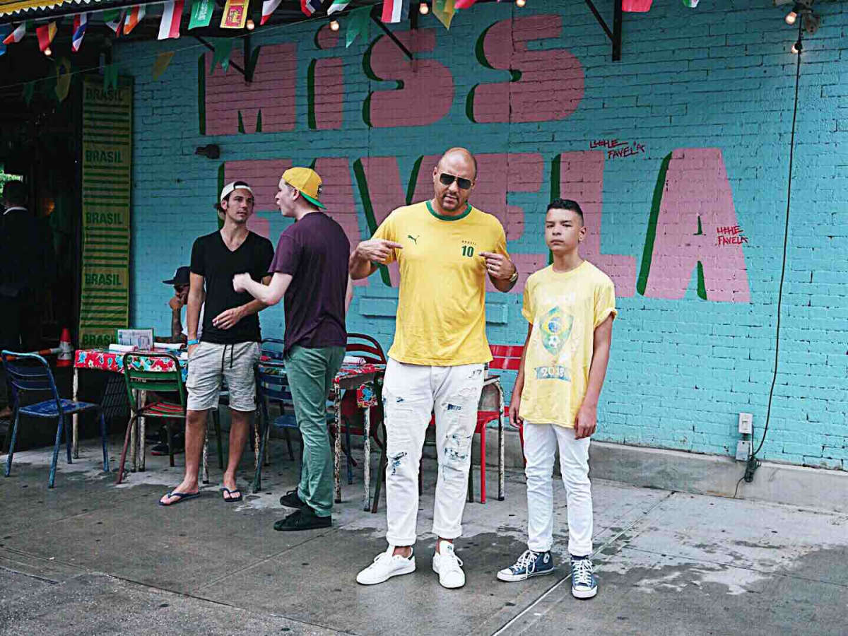 Miss Favela ; World Cup Madness !