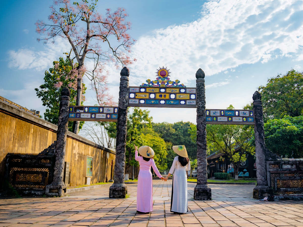 Hue Imperial City Walking Tour