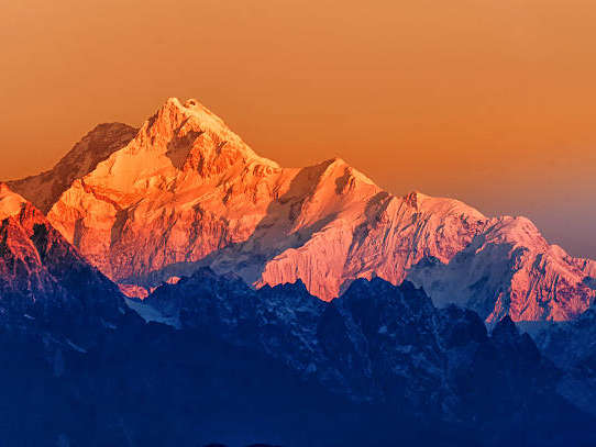 Witness the Majesty of Kanchenjunga in the Eastern Himalayas