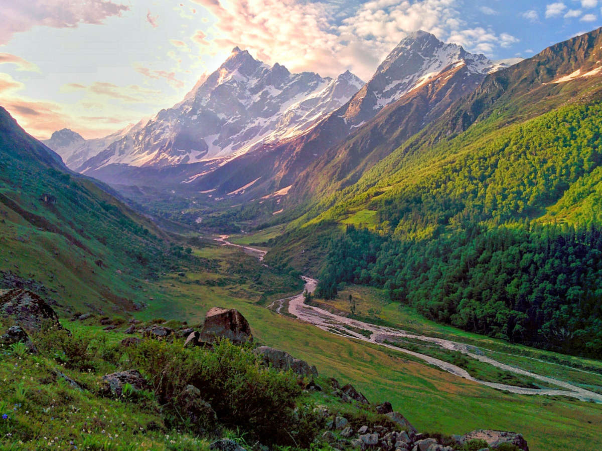Har Ki Dun Trek with Camping: Where Himalayan Serenity Meets Raw Adventure
