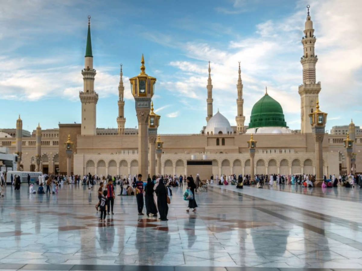 Taxi from Jeddah to Makkah, Makkah to Madinah Transport