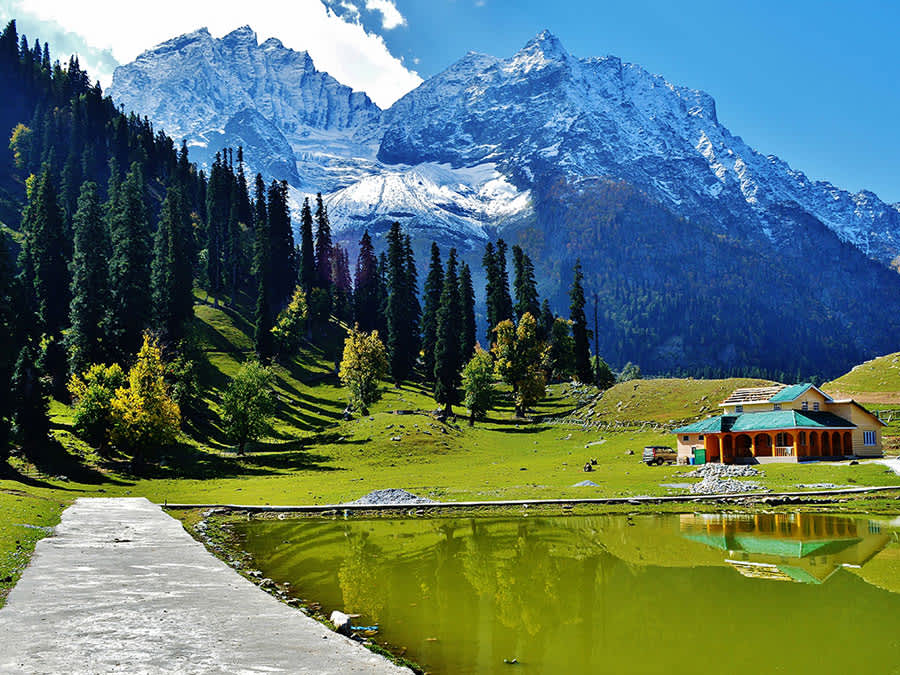 Kashmir Package Tour from Mumbai